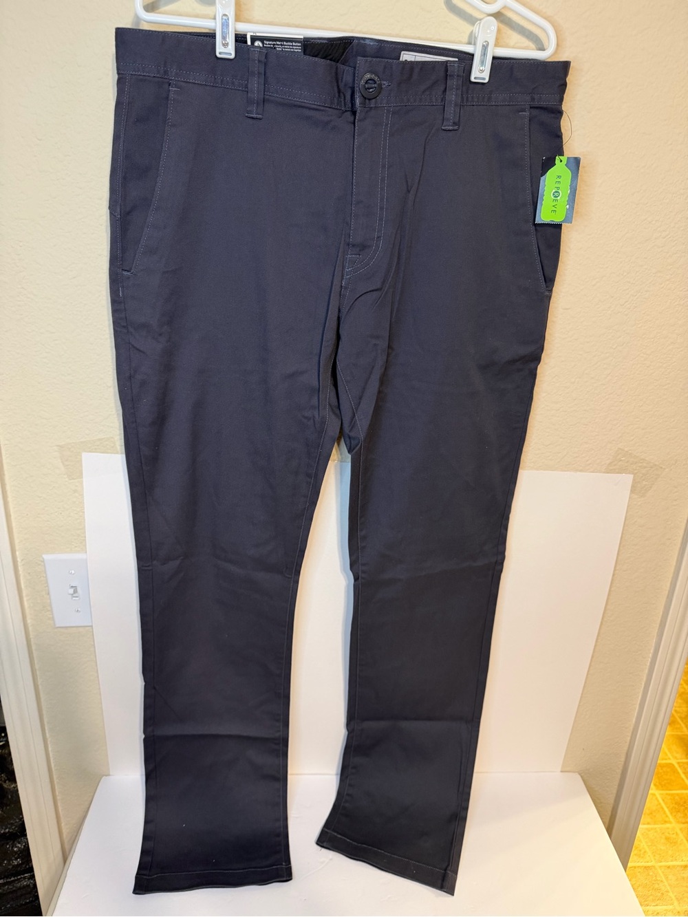 Volcom Men's Navy Chino Pants